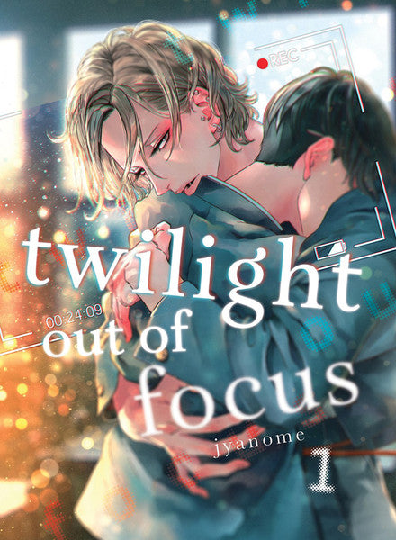 Twilight Out of Focus Manga Volume 1 (May 09,2023)